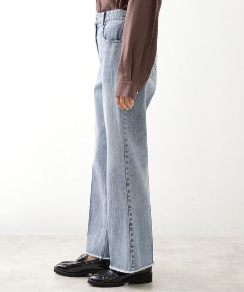 THE SHOP TK （ザ ショップ ティーケー ）の「デニムフレアパンツ【洗濯機可】（デニムパンツ・レディース・ブルー/ネイビー・13/12）」の8枚目の写真