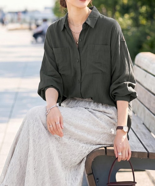 STYLE DELI(スタイルデリ)の「【LUXE】前裾イン風ワザあり2WAYシャツ(シャツ/ブラウス・レディース・グレイッシュベージュ/グリーン/スミクロ・FREE)」の18枚目の写真