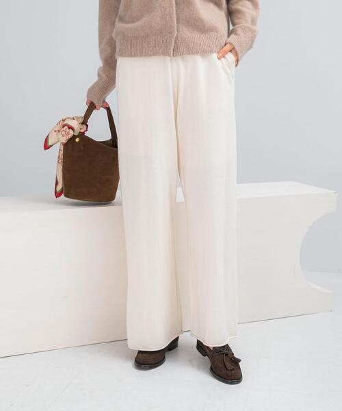 URBAN RESEARCH ROSSO WOMEN(アーバンリサーチ ロッソ)の「メリノウールニットパンツ(その他パンツ・レディース・ブラック/アイボリー・FREE)」の2枚目の写真