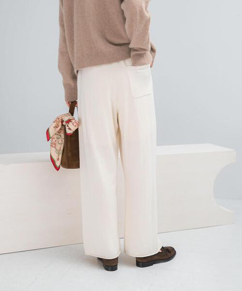 URBAN RESEARCH ROSSO WOMEN(アーバンリサーチ ロッソ)の「メリノウールニットパンツ(その他パンツ・レディース・ブラック/アイボリー・FREE)」の4枚目の写真