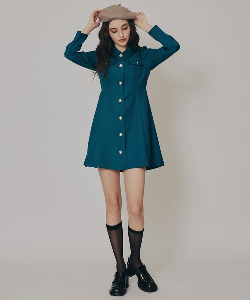 REDYAZEL（レディアゼル）の「エンブレムボタンマイクロワッフルシャツワンピース（ワンピース・レディース・オフホワイト/レッド/グリーン/ネイビー・SMALL/MEDIUM）」の7枚目の写真