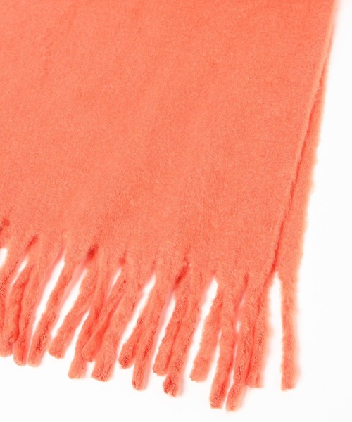 BAYFLOW(ベイフロー)の「静電気軽減マフラー(マフラー・レディース・オレンジ/ベージュ/ブルー/オフホワイト・FREE)」の6枚目の写真