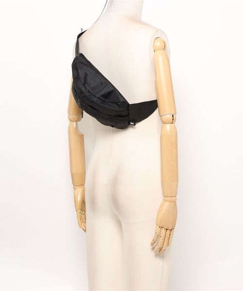 MAKAVELIC（マキャベリック）の「【RES】【MAKAVELIC】RICO SEPARATE WAIST POUCH BAG（ボディバッグ/ウエストポーチ・メンズ・ブラック/グリーン・FREE）」の7枚目の写真