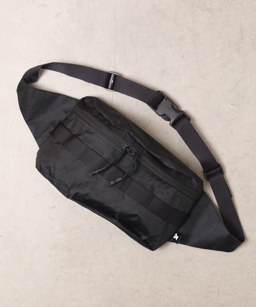 MAKAVELIC（マキャベリック）の「【RES】【MAKAVELIC】RICO SEPARATE WAIST POUCH BAG（ボディバッグ/ウエストポーチ・メンズ・ブラック/グリーン・FREE）」の2枚目の写真