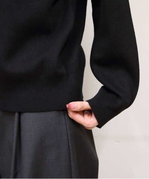 RYE TENDER(ライテンダー)の「RYE TENDER/ライテンダー マディソンセーター MADISON SWEATER(ニット/セーター・メンズ・ブラック/ヘザーグレー・2/1/0)」の6枚目の写真