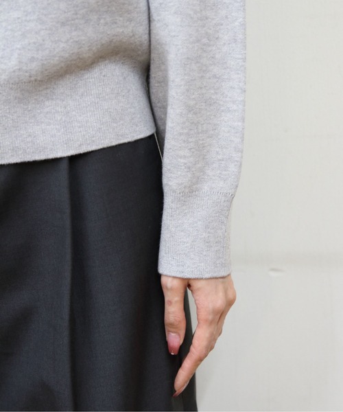 RYE TENDER(ライテンダー)の「RYE TENDER/ライテンダー マディソンセーター MADISON SWEATER(ニット/セーター・メンズ・ブラック/ヘザーグレー・2/1/0)」の16枚目の写真