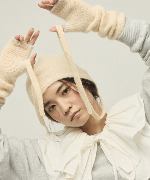 Firsthand（ファーストハンド）の「Firsthand/ファーストハンド アルパカ混 マルチウェイ ニットビーニー（ニットキャップ/ビーニー・レディース・グレー/オフホワイト/ピンク・FREE）」の4枚目の写真