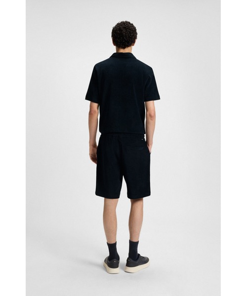 BOSS(ボス)の「レギュラーフィット ショートパンツ コットンタオル(その他パンツ・メンズ・ダークブルー/ダークグリーン・XXXL/XXL/XS/M/S/L/XL)」の3枚目の写真