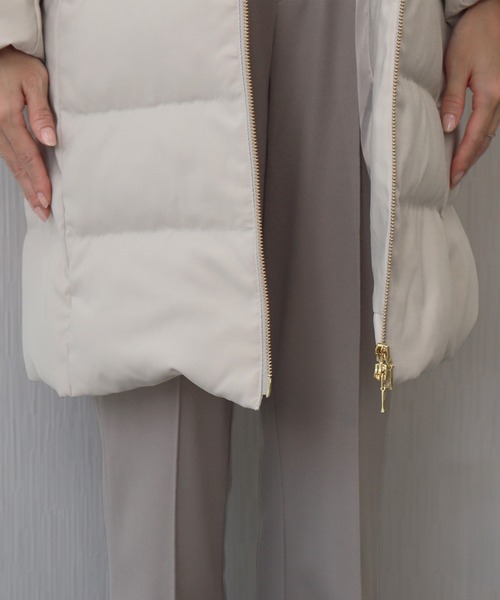 libelle more(リベル モア)の「エコファーフードロングダウンコート(ダウンジャケット/コート・レディース・ネイビー/モカ/アイボリー/ブラック/グレー・L/M)」の13枚目の写真