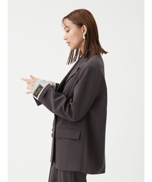 Mila Owen(ミラオーウェン)の「【セットアップ対応】ターンバックダブルブレストジャケット(テーラードジャケット・レディース・キャメル/ライトブルー/チャコールグレー・0/1)」の13枚目の写真