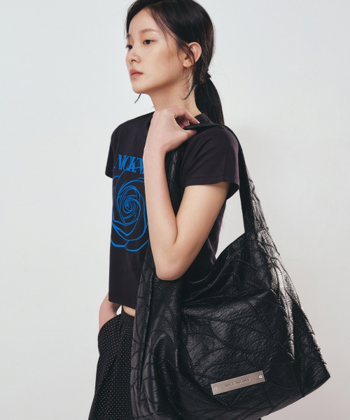 NICK&NICOLE(ニックアンドニコール)の「LEATHER WRINKLE TOTE BAG_BLACK(ショルダーバッグ・レディース・その他・FREE)」の4枚目の写真