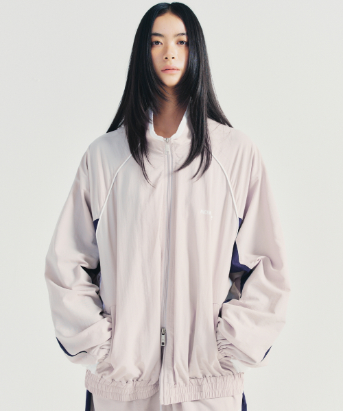 NICK&NICOLE（ニックアンドニコール）の「PIPING TRACKSUIT JACKET_GRAY（ナイロンジャケット・レディース・その他・FREE）」の2枚目の写真