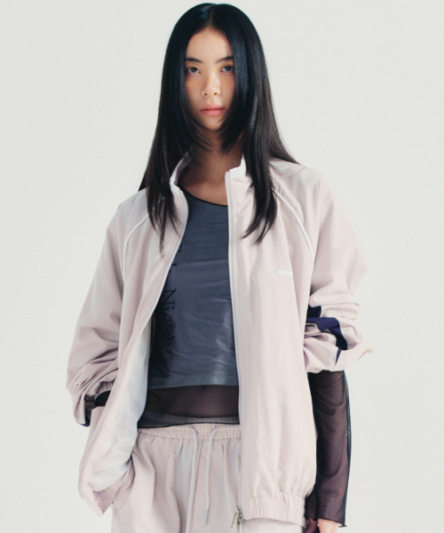 NICK&NICOLE（ニックアンドニコール）の「PIPING TRACKSUIT JACKET_GRAY（ナイロンジャケット・レディース・その他・FREE）」の3枚目の写真