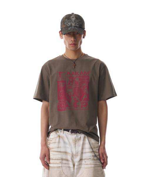AAKAM(アーカム)の「Collage Artwork Half Top (Khaki)(Tシャツ/カットソー・レディース・その他・1/2)」の4枚目の写真