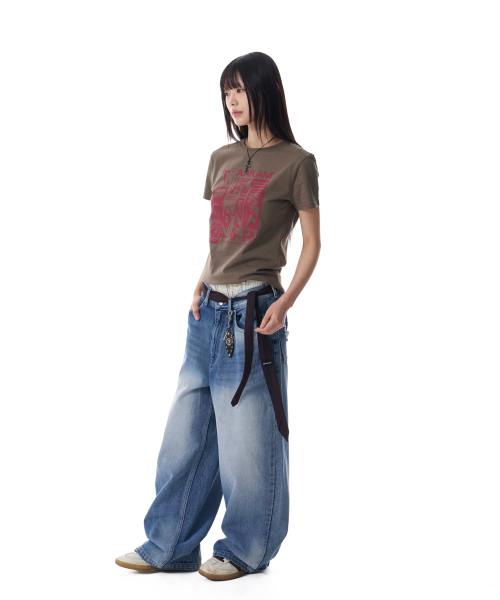 AAKAM(アーカム)の「Collage Artwork Half Top (Khaki)(Tシャツ/カットソー・レディース・その他・1/2)」の6枚目の写真