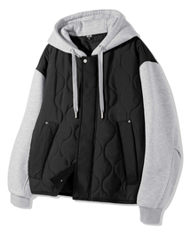 TRILLION（トリリオン）の「SWEAT MIX HOODED VERSITY QUILTED JACKET (BLACK)（MA-1）」