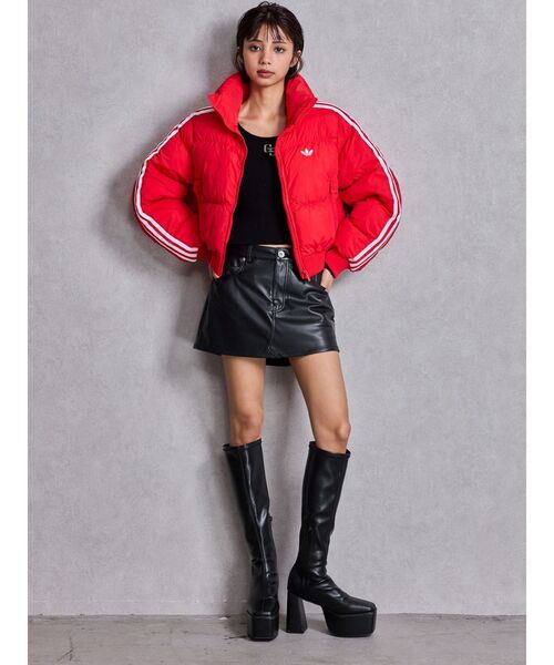 adidas Originals(アディダスオリジナルス)の「adidas CROPPED PUFF(ダウンジャケット/コート・レディース・ブラック/レッド・FREE)」の14枚目の写真