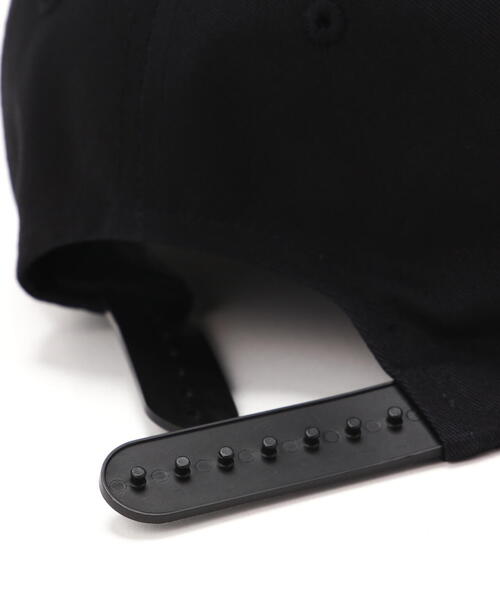 AZS TOKYO（アザストーキョー）の「AZS TOKYO/アザストウキョウ/”METAL LOGO”CAP（キャップ・メンズ・ブラック・F）」の7枚目の写真