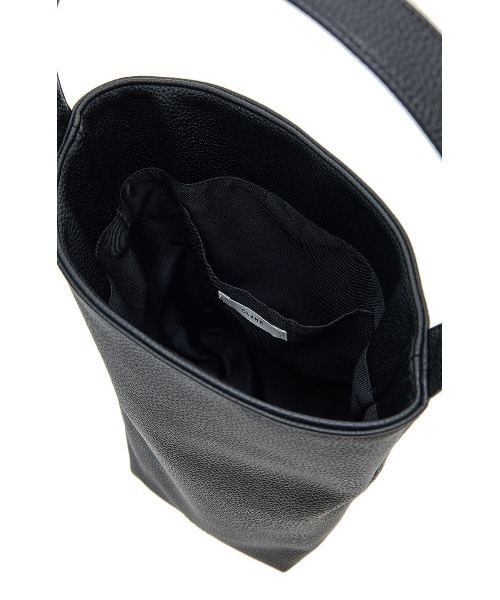 CLANE（クラネ）の「FAKE LEATHER MEDIUM TOTE BAG（トートバッグ・レディース・ブラック・F）」の9枚目の写真