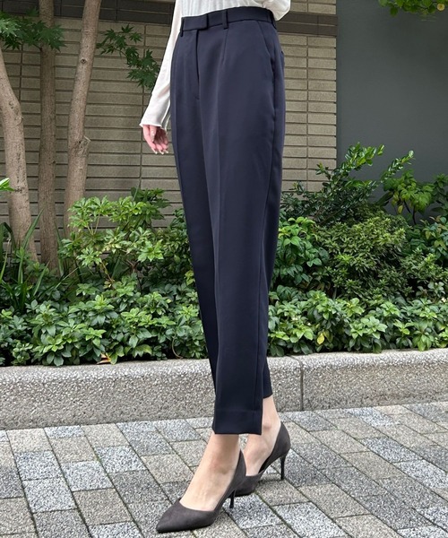 etre pret（エトレプレ）の「テーパードパンツ ※セットアップ可（スーツパンツ・レディース・ネイビー/ブラック・11号/13号/7号/9号）」の2枚目の写真