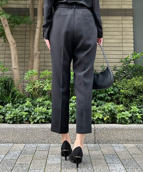 etre pret（エトレプレ）の「テーパードパンツ ※セットアップ可（スーツパンツ・レディース・ネイビー/ブラック・11号/13号/7号/9号）」の10枚目の写真