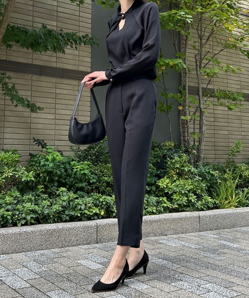 etre pret（エトレプレ）の「テーパードパンツ ※セットアップ可（スーツパンツ・レディース・ネイビー/ブラック・11号/13号/7号/9号）」の14枚目の写真