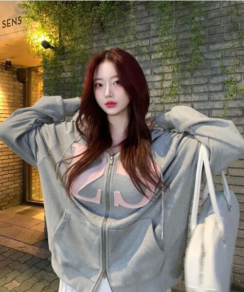 セール】129 ロゴパッチ フードパーカー ライトグレー（パーカー