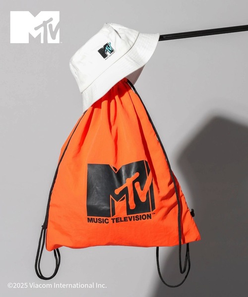 GLOBAL WORK(グローバルワーク)の「MTVコラボ/ナップサック/一部店舗限定/612529(バックパック/リュック・メンズ・ブラック/オレンジ系その他4/ミント・FREE)」の6枚目の写真