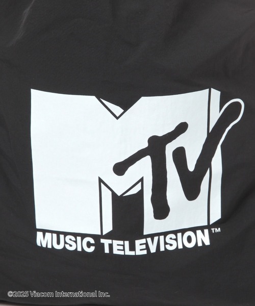 GLOBAL WORK(グローバルワーク)の「MTVコラボ/ナップサック/一部店舗限定/612529(バックパック/リュック・メンズ・ブラック/オレンジ系その他4/ミント・FREE)」の17枚目の写真