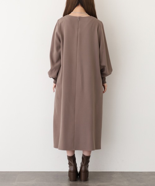 EGLANTINE(エグランティーヌ)の「EGLANTINE ワンピース 長袖(ワンピース・レディース・ブラック/ダークブラウン/ローズ/モカ・40)」の11枚目の写真