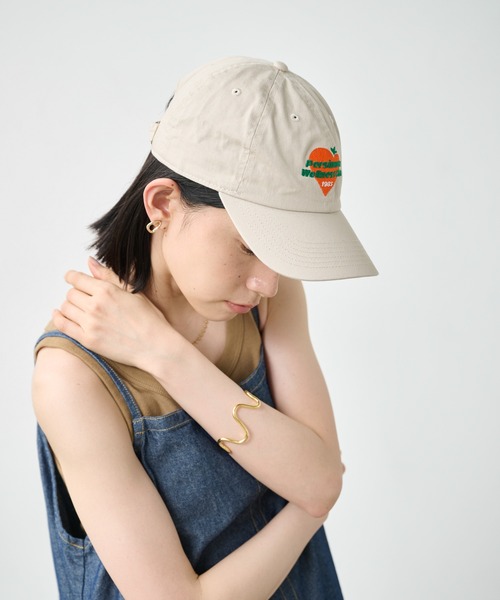 kha:ki（カーキ）の「「KHA:KI / カーキ」6パネル キャップ -P.W.C-（キャップ・レディース・オフホワイト/ライトイエロー/ベージュ/ネイビー・FREE）」の11枚目の写真