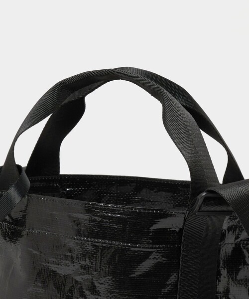 UNITED ARROWS & SONS by DAISUKE OBANA（ユナイテッドアローズアンドサンズバイダイスケオバナ）の「＜OUTDOOR PRODUCTS × D.O UNITED ARROWS BY DAISUKE OBANA＞2LYR TOTE S/トートバッグ（トートバッグ・メンズ・ブラック・FREE）」の6枚目の写真