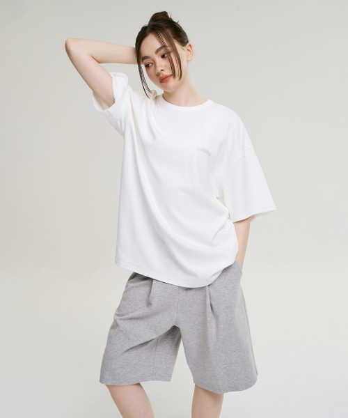 LAZYBEE(レイジービー)の「ワンタックラインスウェットバミューダパンツW(その他パンツ・レディース・グレー・SMALL/MEDIUM/LARGE/X-LARGE/XX-LARGE)」の8枚目の写真