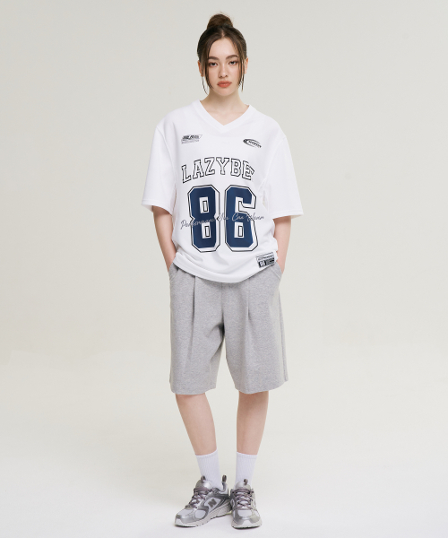 LAZYBEE(レイジービー)の「ワンタックラインスウェットバミューダパンツW(その他パンツ・レディース・グレー・SMALL/MEDIUM/LARGE/X-LARGE/XX-LARGE)」の12枚目の写真