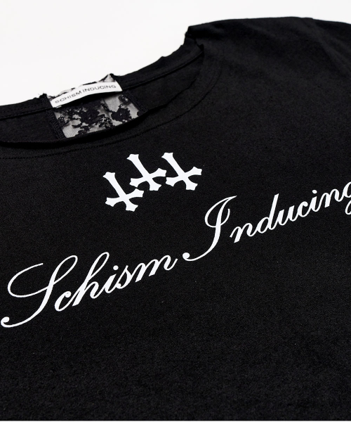 SCHISM INDUCING（スキズムインデューシング）の「CROSS STRING T SHIRT BLACK（Tシャツ/カットソー・レディース・その他・OS）」の4枚目の写真
