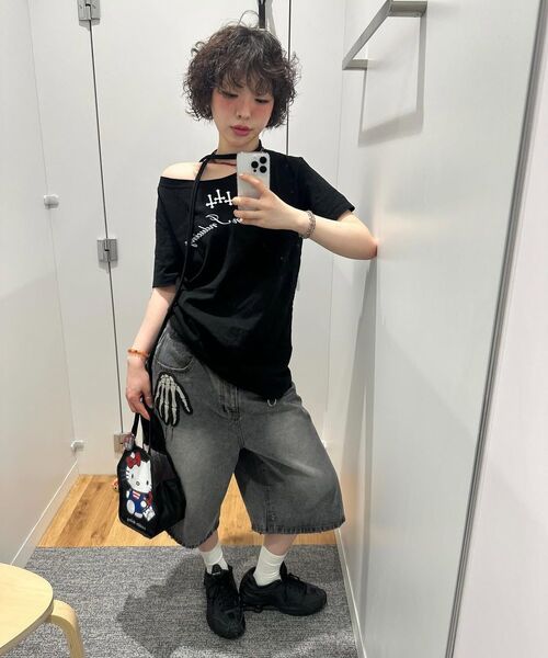 SCHISM INDUCING（スキズムインデューシング）の「CROSS STRING T SHIRT BLACK（Tシャツ/カットソー・レディース・その他・OS）」の19枚目の写真