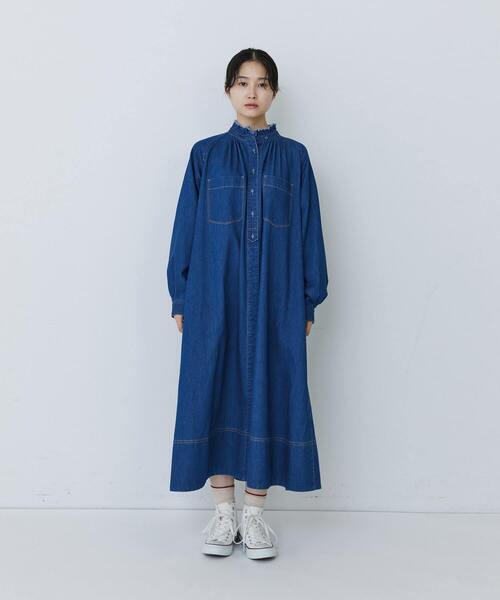 conges payes ADIEU TRISTESSE（コンジェ ペイエ アデュートリステス）の「【1月お気に入り登録ブランド内2位】フリルカラーデニムワンピース（ワンピース・レディース・インディゴブルー/ライトインディゴブルー・38）」の11枚目の写真