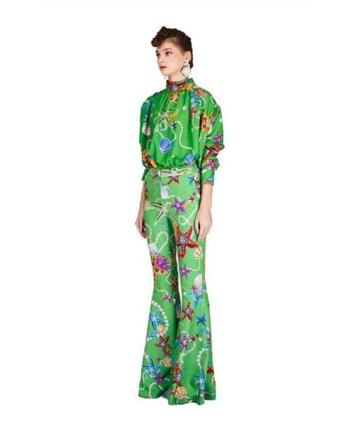 GREEDILOUS(グリディアス)の「オーシャンパールプリントベルボトムパンツ(その他パンツ・レディース・その他・SMALL/MEDIUM/LARGE/X-SMALL)」の2枚目の写真