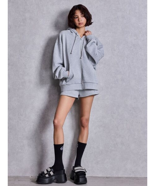 GYDA（ジェイダ）の「NEW ラインストーンGYDAラメショートパンツ（その他パンツ・レディース・その他1/ライトグレー/オフホワイト/ブラック・FREE）」の11枚目の写真