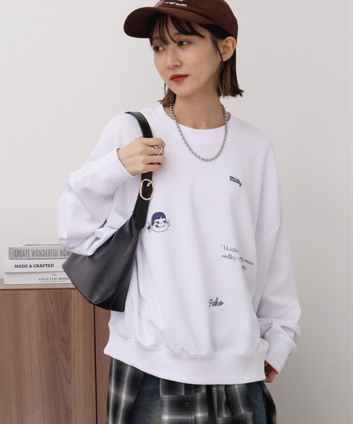 CORPUS　SELECT（コーパストーキョー）の「【PEKO/ペコちゃん】オーバーサイズ ポンチ クルーネック トレーナー スウェット（Tシャツ/カットソー・レディース・ラベンダー/ミント/オフホワイト/ライトピンク・M/L）」の12枚目の写真