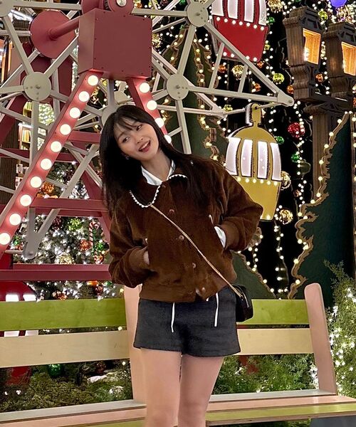 BELLOL(ベロエル)の「Corduroy cropped jacket BROWN(その他アウター・レディース・その他・FREE)」の6枚目の写真