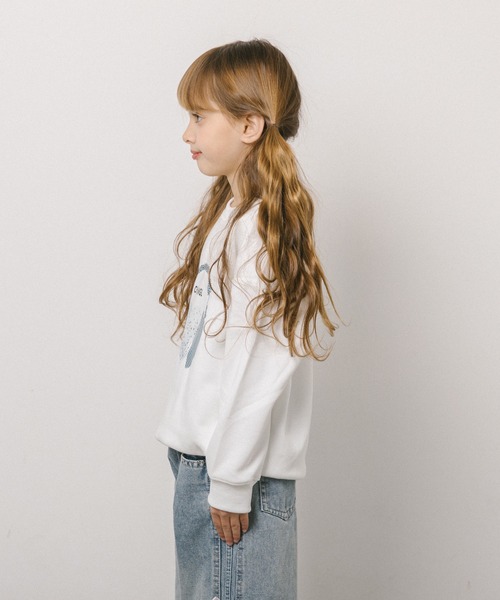 URBAN CHERRY（アーバンチェリー）の「ラインストーンデザインプリントトレーナー（その他トップス・キッズ・ホワイト・130cm/140cm/150cm/110cm/120cm）」の2枚目の写真