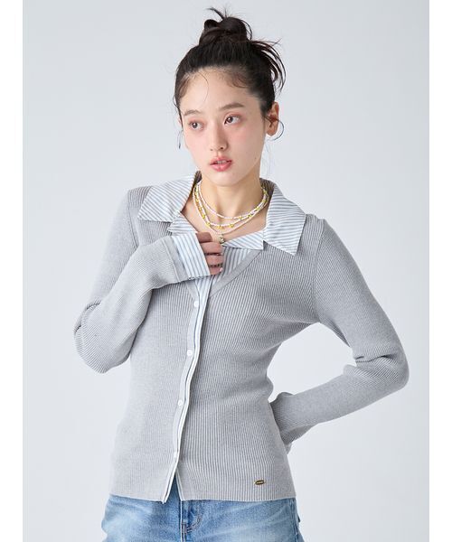 LILY BROWN(リリーブラウン)の「シャツドッキングニットトップス(ニット/セーター・レディース・ネイビー/レッド/グレー・F)」の6枚目の写真