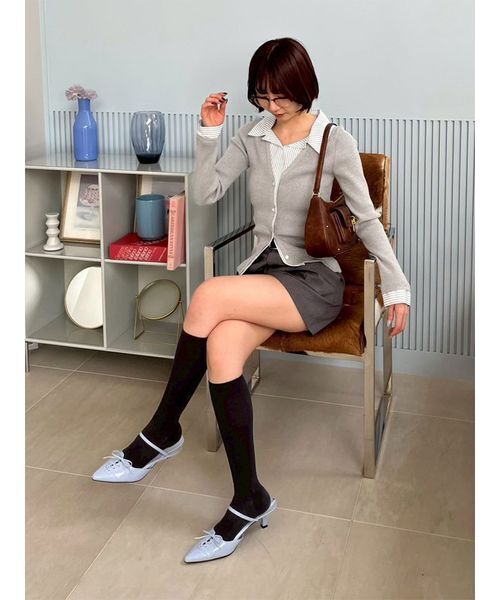 LILY BROWN(リリーブラウン)の「シャツドッキングニットトップス(ニット/セーター・レディース・ネイビー/レッド/グレー・F)」の19枚目の写真