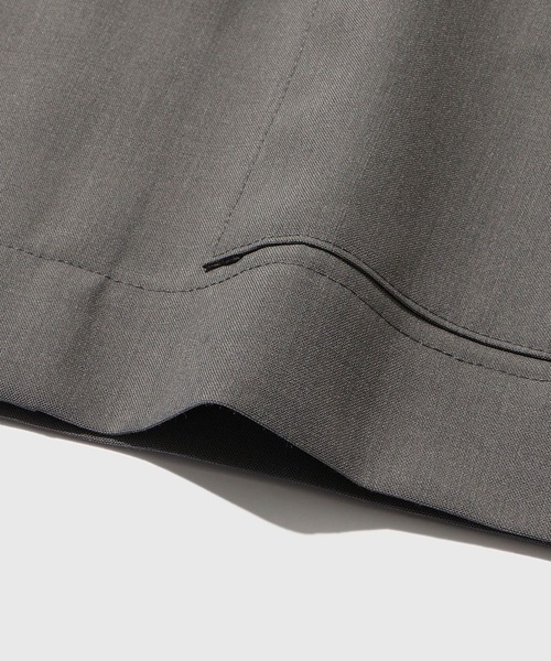 ADAM ET ROPE'（アダムエロペ）の「ドライウーステッドノーカラーカーディガン / ロングシーズン着用可能（カーディガン/ボレロ・メンズ・グレー/ブラック・M/L）」の10枚目の写真