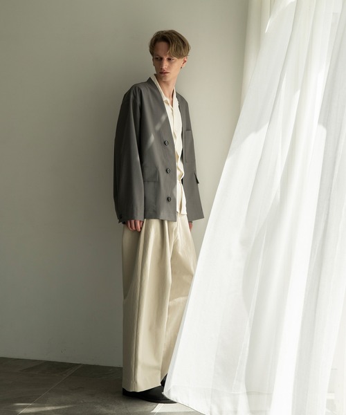 ADAM ET ROPE'(アダムエロペ)の「ドライウーステッドノーカラーカーディガン / ロングシーズン着用可能(カーディガン/ボレロ・メンズ・グレー/ブラック・M/L)」の16枚目の写真