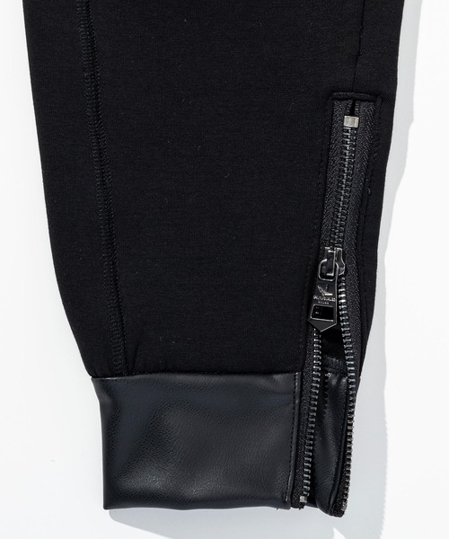1PIU1UGUALE3  RELAX （ウノピゥウノウグァーレトレ リラックス）の「1PIU1UGUALE3 RELAX(ウノピゥウノウグァーレトレ リラックス)バイカーテック ジョガーパンツ（その他パンツ・メンズ・ブラック・S/M/L/XL/XXL）」の9枚目の写真