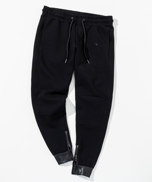 1PIU1UGUALE3  RELAX （ウノピゥウノウグァーレトレ リラックス）の「1PIU1UGUALE3 RELAX(ウノピゥウノウグァーレトレ リラックス)バイカーテック ジョガーパンツ（その他パンツ・メンズ・ブラック・S/M/L/XL/XXL）」の2枚目の写真