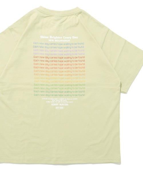 KRIFF MAYER Lady's Collection(クリフメイヤーレディースコレクション)の「【本体綿100%】プリント半袖T(Shine)(Tシャツ/カットソー・レディース・オフホワイト/ベージュ/チャコール/カラフル/ライトグリーン・LARGE/MEDIUM)」の4枚目の写真