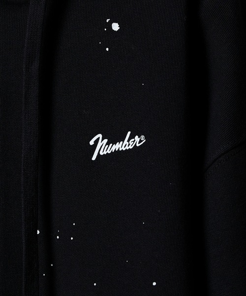 NUMBER (N)INE（ナンバーナイン）の「HAND PAINTED FIRM COTTON FULL ZIP SWEAT HOODIE / ハンドペイント ファーム コットン ワンポイント ロゴプリント ジップアップ スウェット パーカー（パーカー・メンズ・ブラック系その他2/グレー系その他2/ブラック/グレー・M/L）」の12枚目の写真
